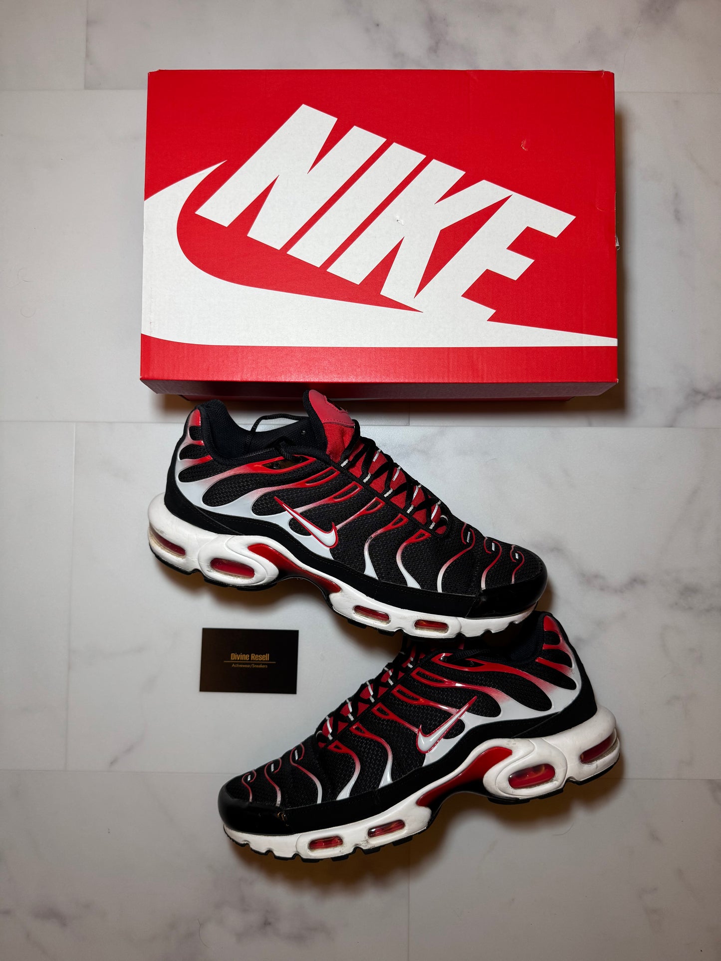 Nike Air Max Plus - University Red